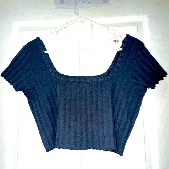 Offline Aerie Groove Cropped Tee Blue Ribbed Cap Sleeve Lettuce Trim NWT SZ XL - Picture 1 of 15